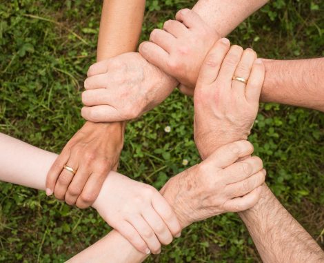 Support hands care experienced